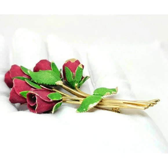 Vintage Rose Bouquet Brooch - Picture 2 of 5
